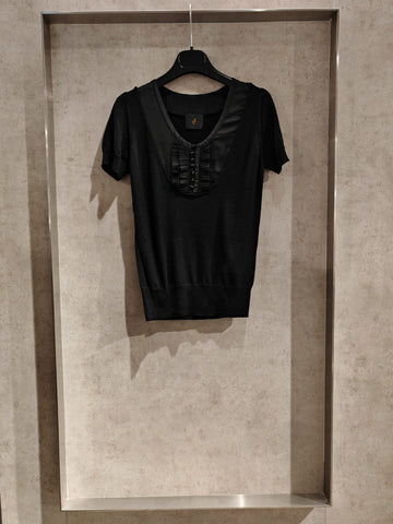 a ato o t shirt