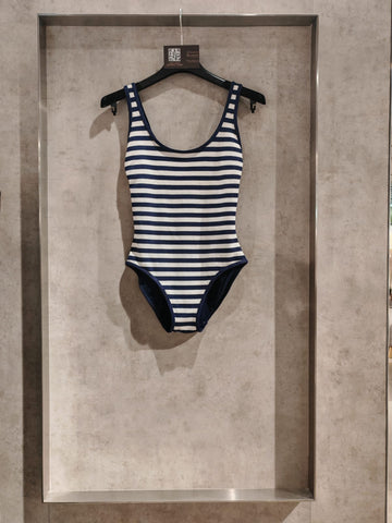 Au Printemps Paris body