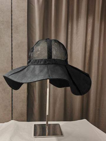 Y3 hat