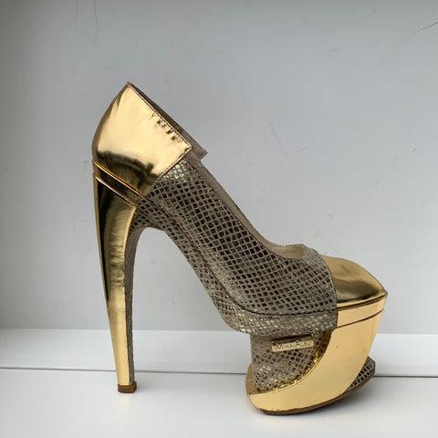 Mihai Albu heels